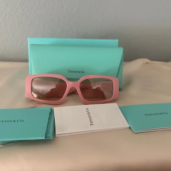 Tiffany and Co sunglasses - NIB!! Tiffany & Co TF4169-F 8015/3B Butterfly Havana Brown  main image 3